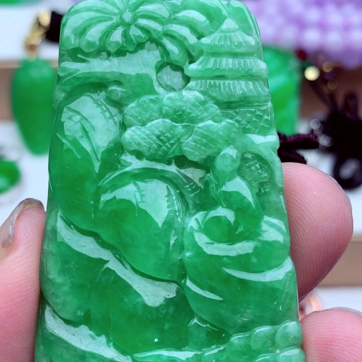 翡翠未镶嵌吊坠(不含链)