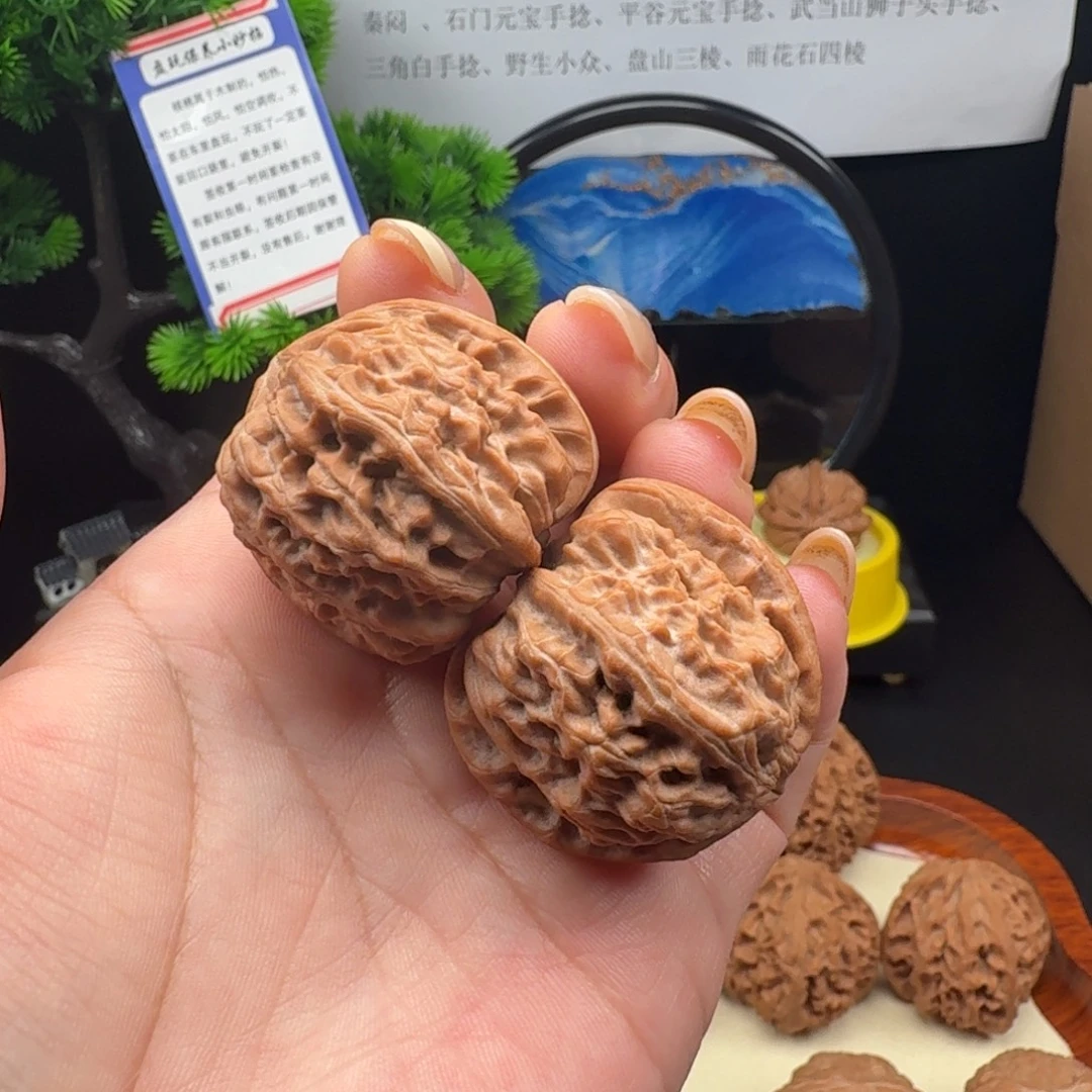 吊坠文玩核桃全品白狮子36