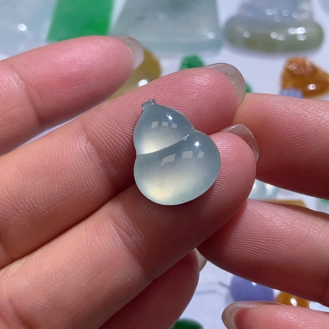 未镶嵌定制翡翠翡翠16.8/13.7/3.7