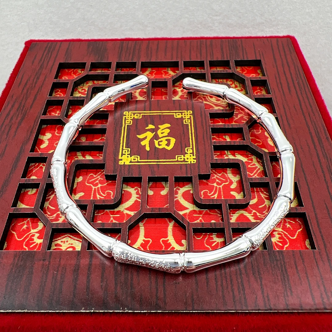 货号 2052银色手镯女款【无礼盒】