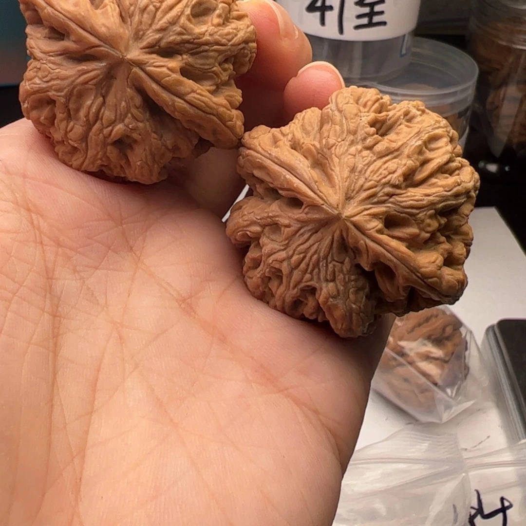 文玩核桃吊坠粗筋43