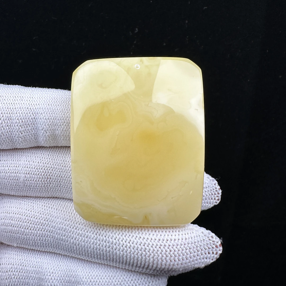 Y1802天然原矿蜜蜡水滴37x47x11mm 16.4克支持复检假一赔四