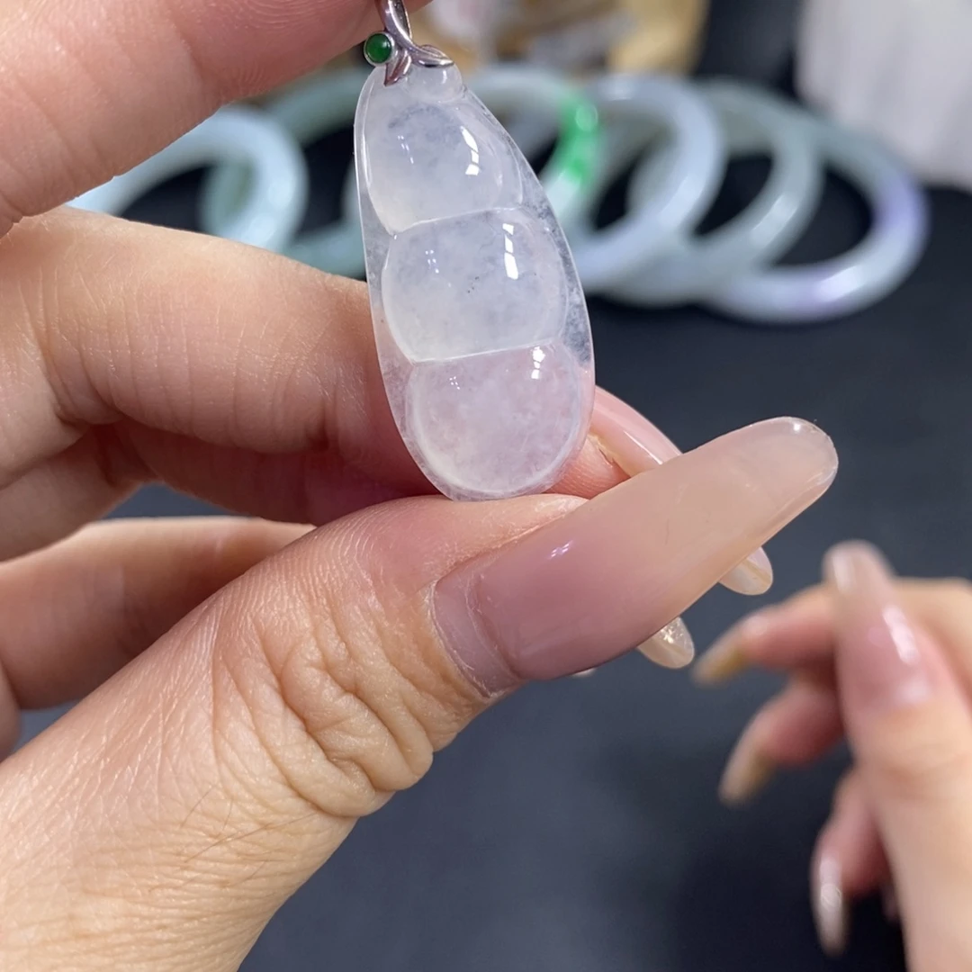 翡翠未镶嵌颈饰天然翡翠