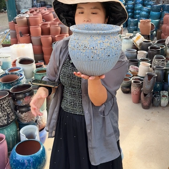 口20高20瑕疵一个盆子。