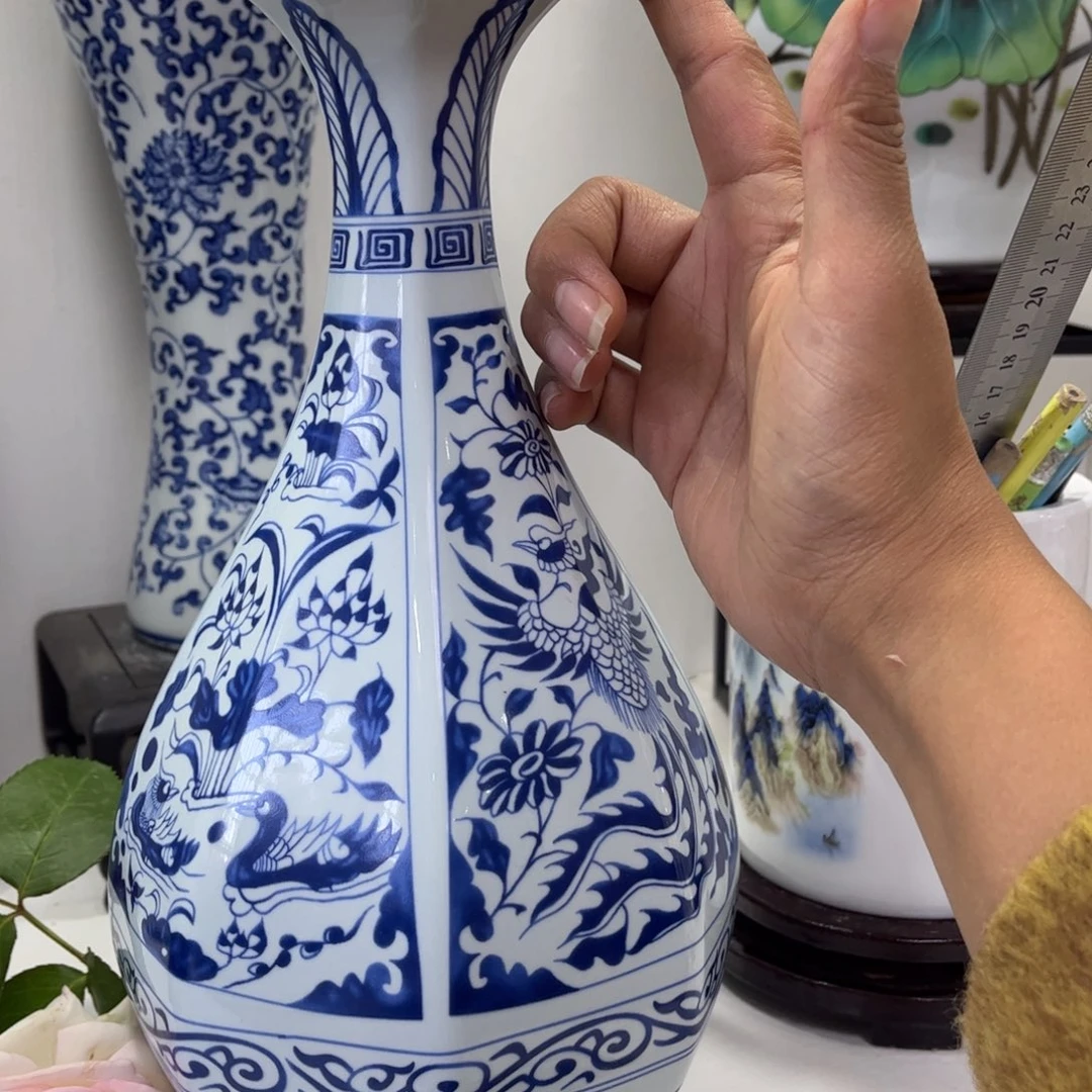 景德镇陶瓷花瓶不见