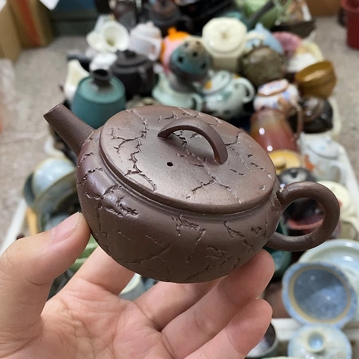 陶瓷艺术品及陶瓷壶壶