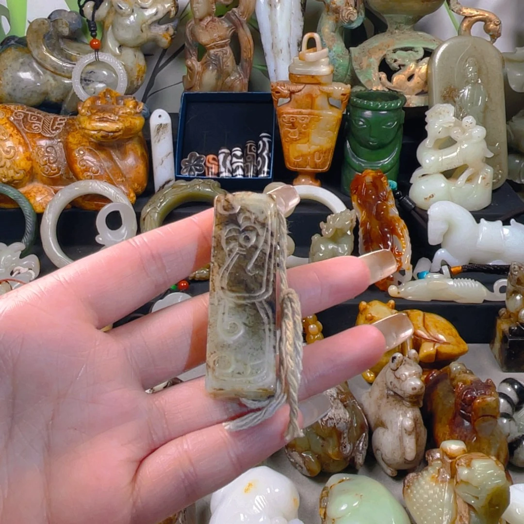 和田玉挂件未镶嵌15