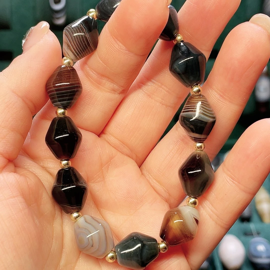 玛瑙/玉髓未镶嵌珠宝半成品