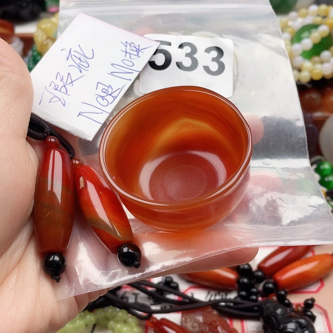合金颈饰玛瑙/玉髓往***彩