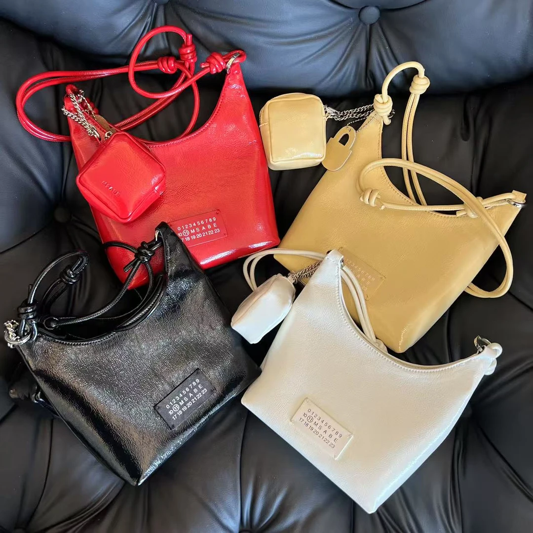 2025新款小众轻奢单肩斜挎托特包HOBO包潮流时尚通勤百搭