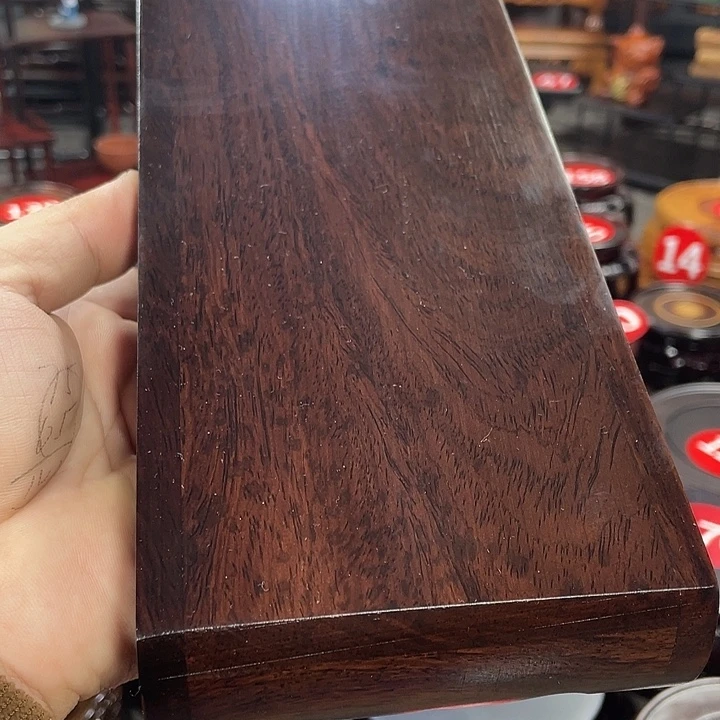 琉璃手工艺品2个红木底座工艺品