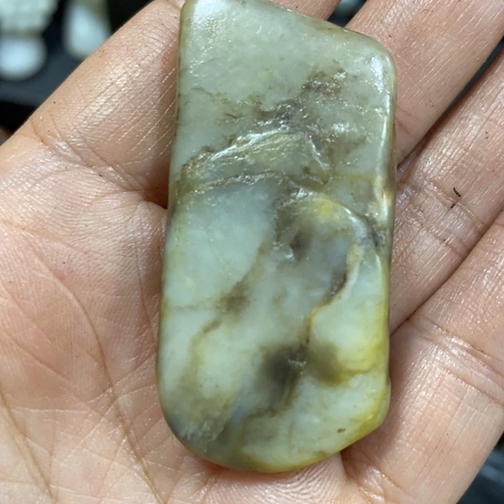 未镶嵌和田玉（糖玉）挂件