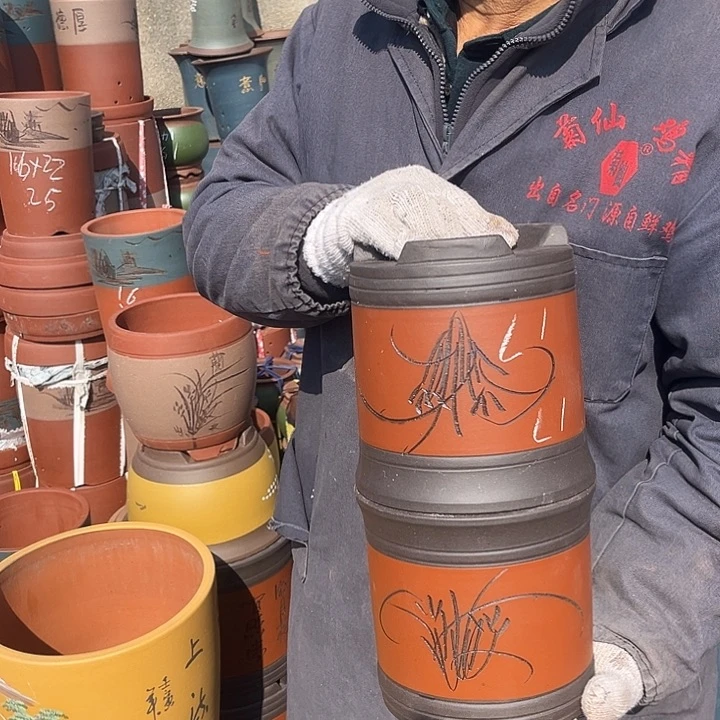 紫砂紫砂花盆是指利用