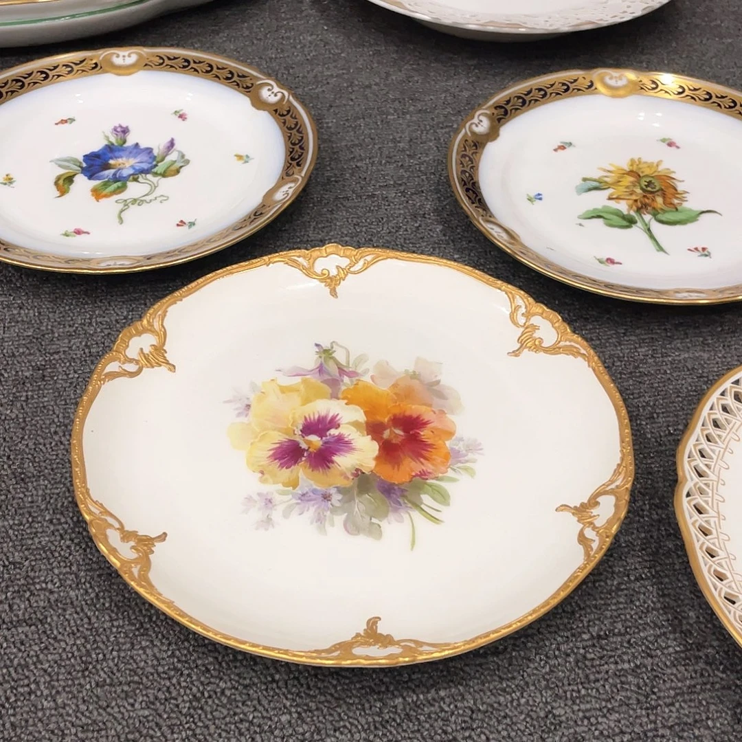 摆件中古一等kpm花卉