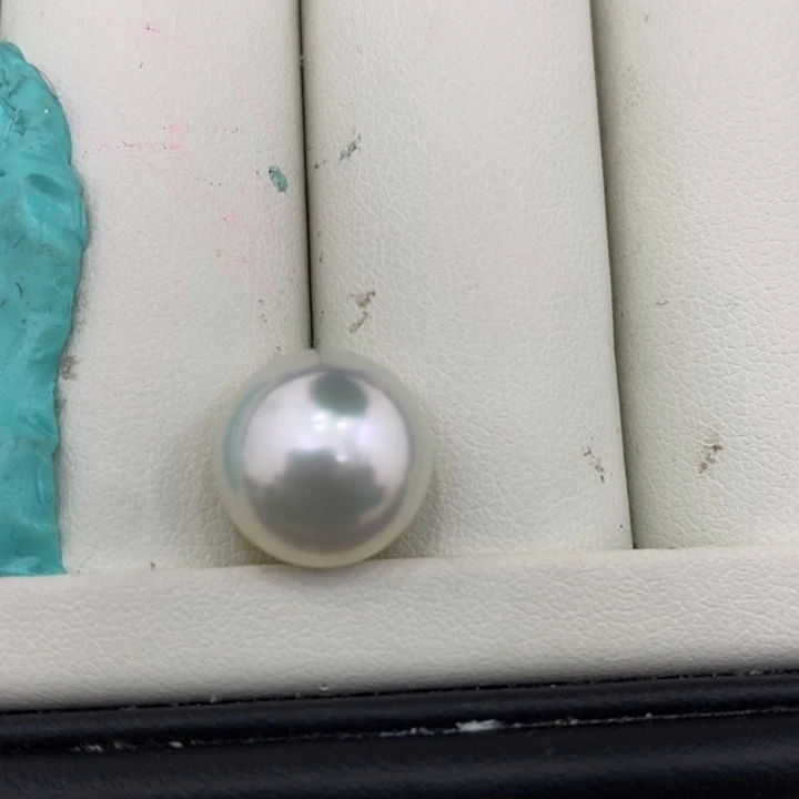 海水珍珠耳饰未镶嵌澳白宝石光正圆12.7mm140