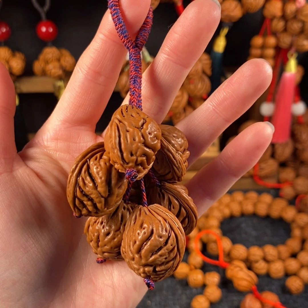 吊坠桃核桃枭挂件