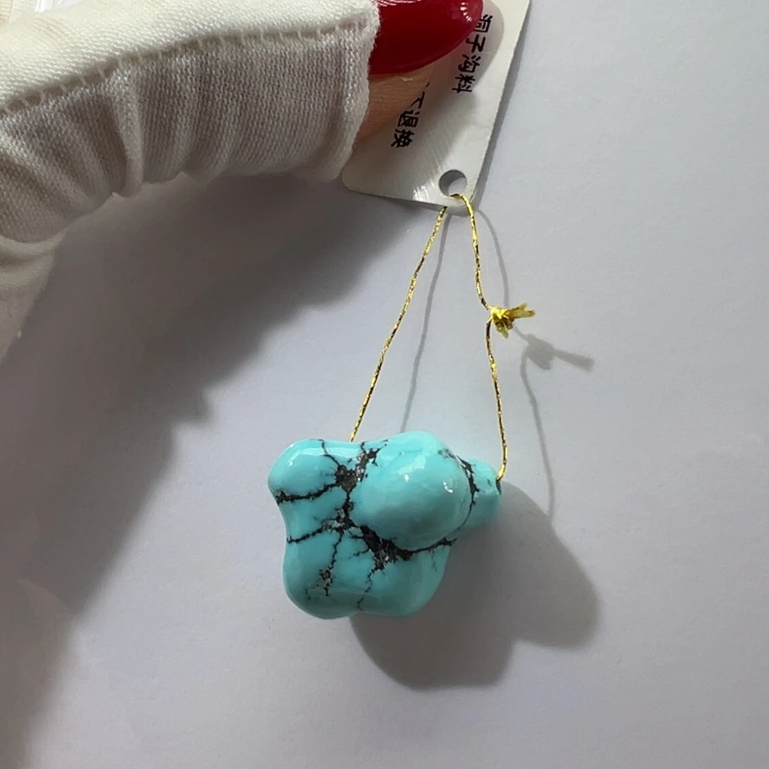 绿松石未镶嵌挂件