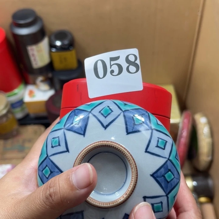 回流瓷器瓷器碎片58