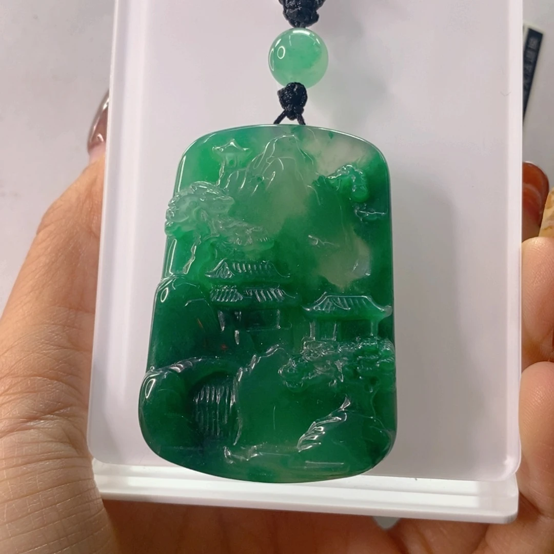 石英质玉未镶嵌颈饰