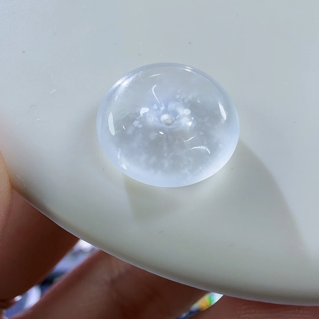 翡翠未镶嵌颈饰百搭