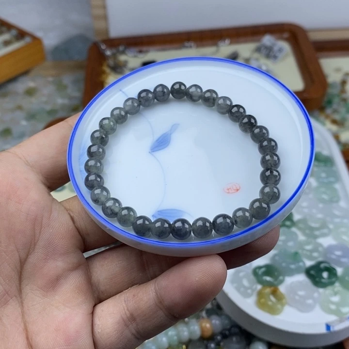 翡翠散珠冰乌鸡卡6手串