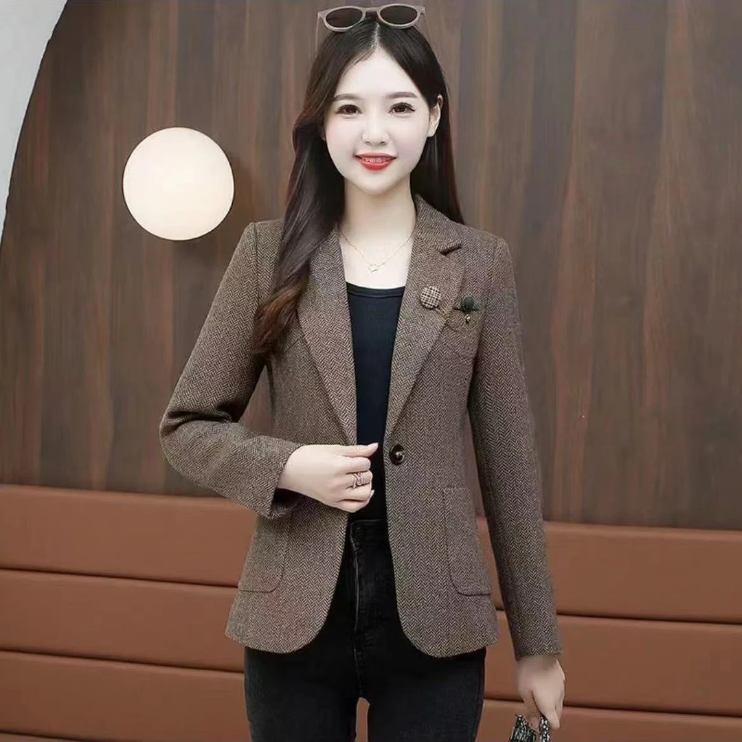 高端时尚气质修身小西装外套女2025春秋季同款小个子妈妈外套