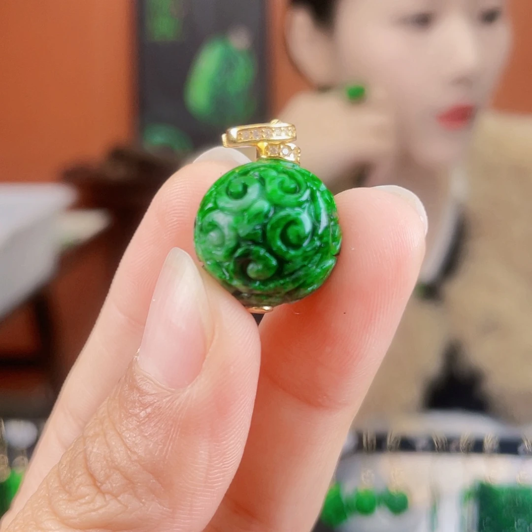 翡翠未镶嵌耳饰饰品