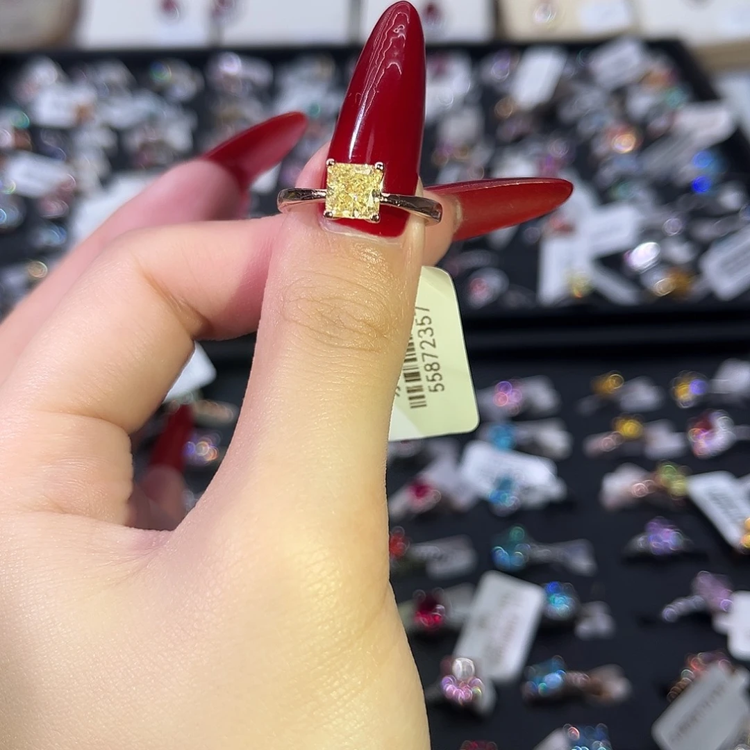 莫桑石非金属SHk枚四爪黄冰花1ct9圈
