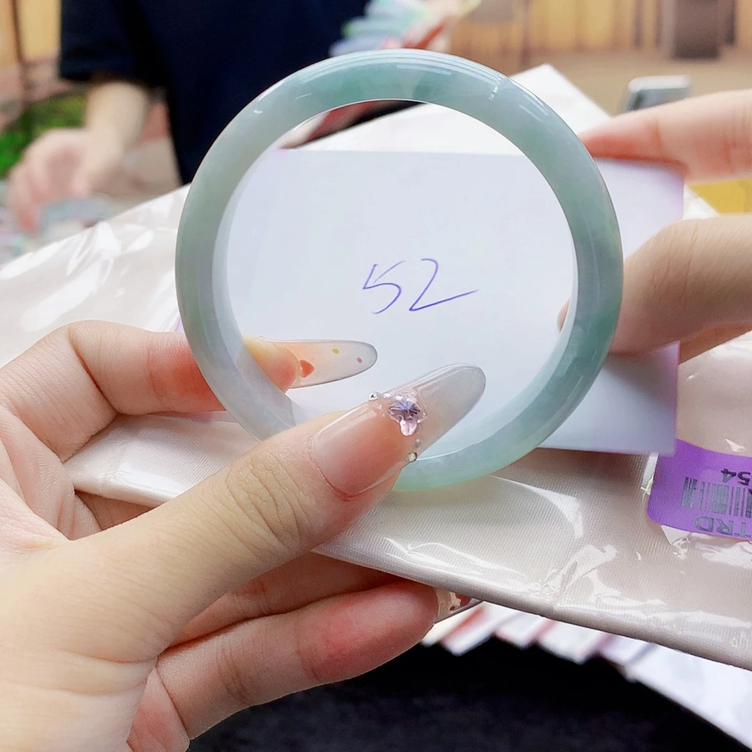 翡翠手镯未镶嵌789000098990090999