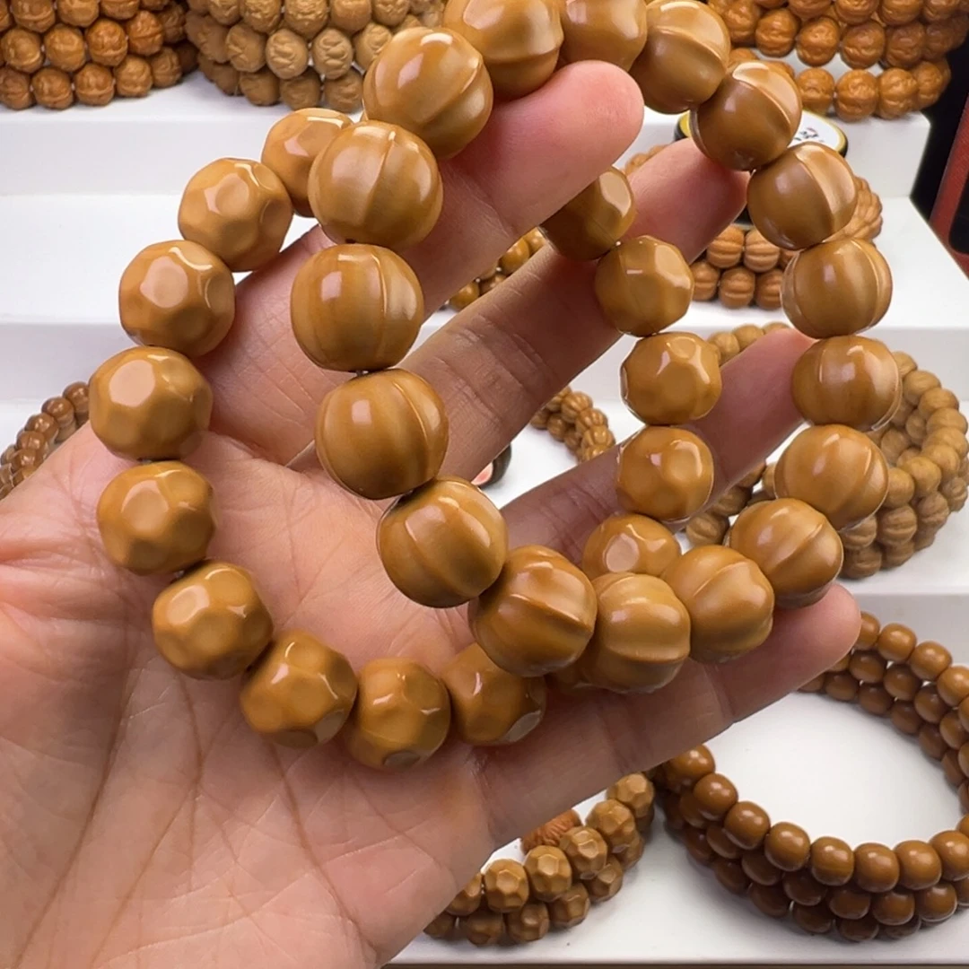 猴头核桃吊坠大鲨鱼，大奶酪