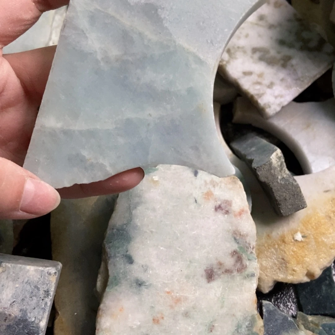 翡翠未镶嵌颈饰天然翡翠