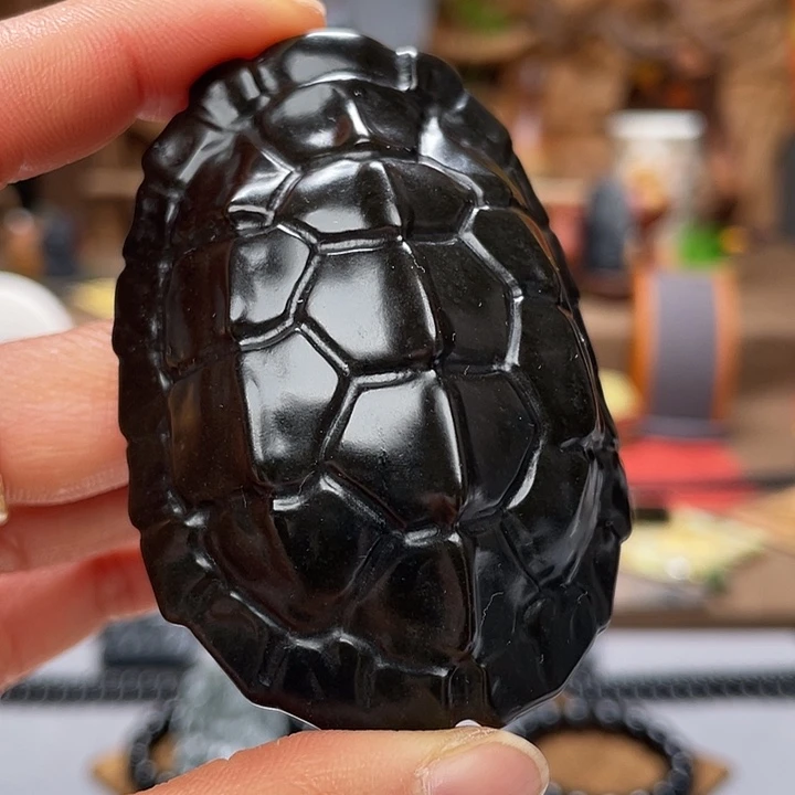 和田玉（糖玉）未镶嵌把件131克