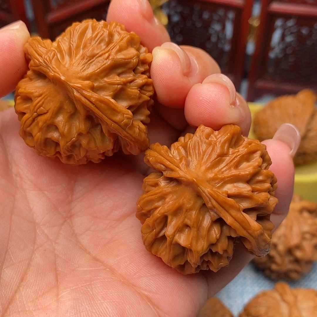 阿***吁文玩核桃把件40全龙鳞