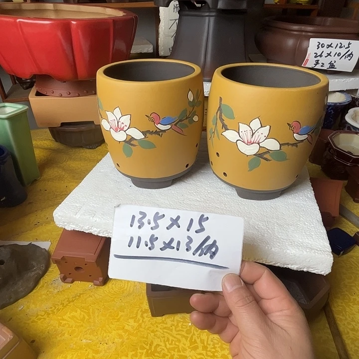 宜兴紫砂花盆二个