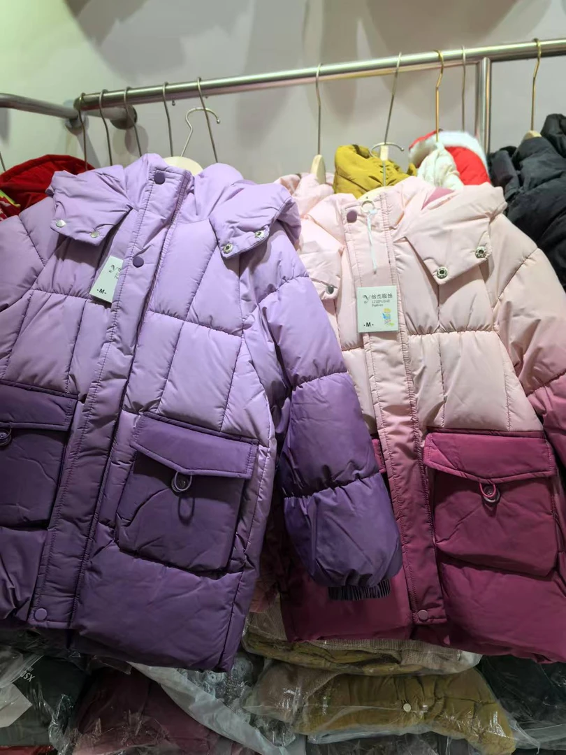 中童棉袄女童中大童休闲风时尚秋冬渐变棉服保暖加厚中长款