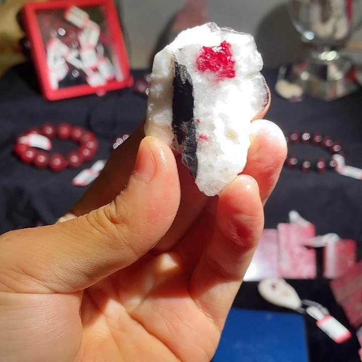 天然辰砂毛料朱砂