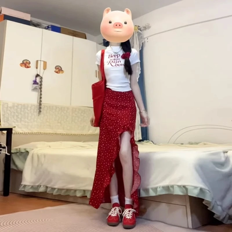 红色碎花不规则连衣裙子女夏季2025新款长裙开春气质穿搭一整套装