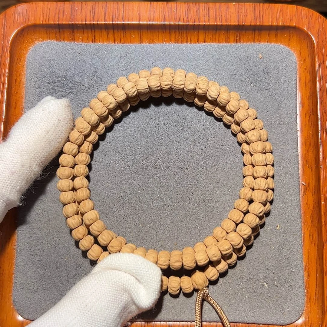 好***博吊坠柏香籽/百香籽粉油皮小金豆6