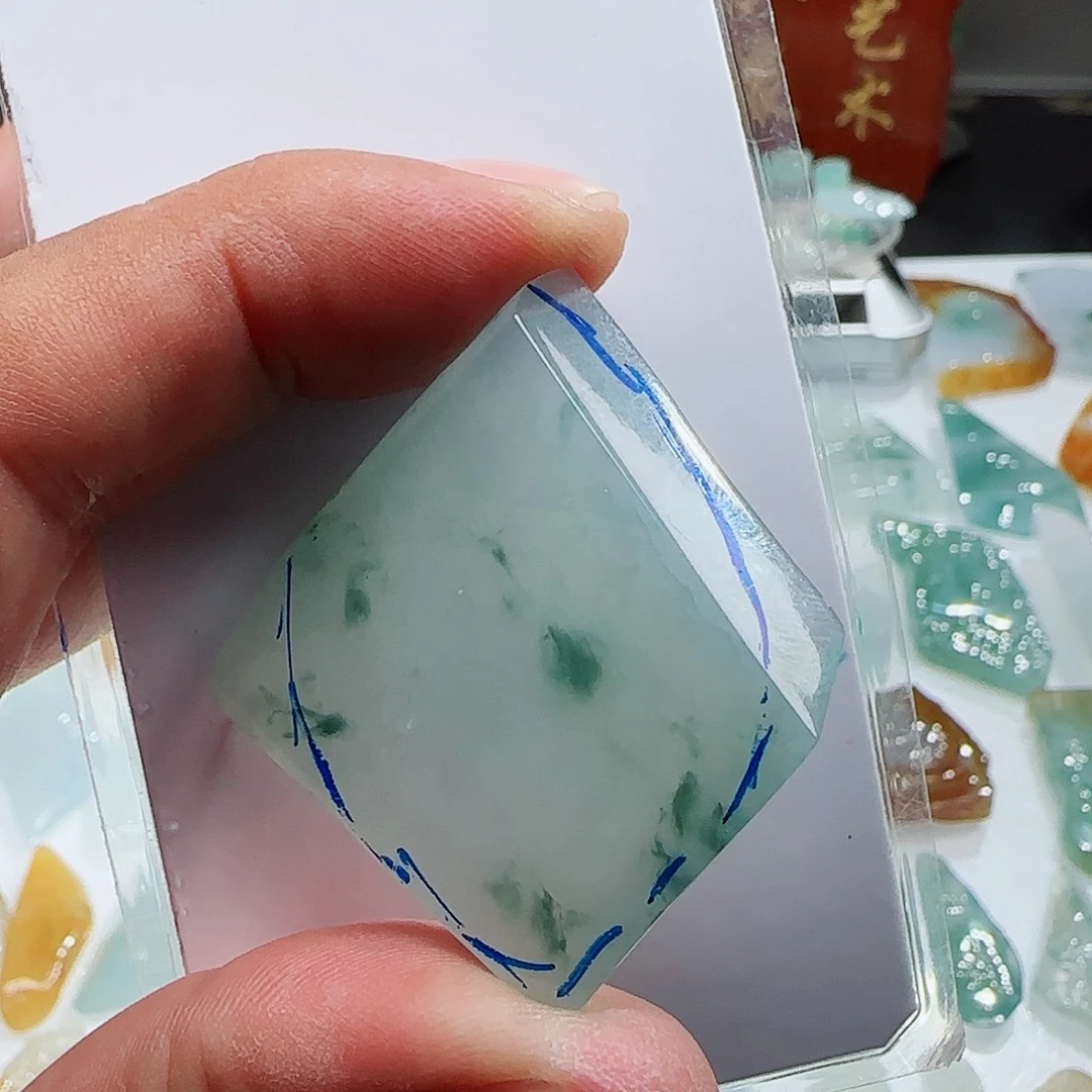 未镶嵌定制翡翠翡翠含工