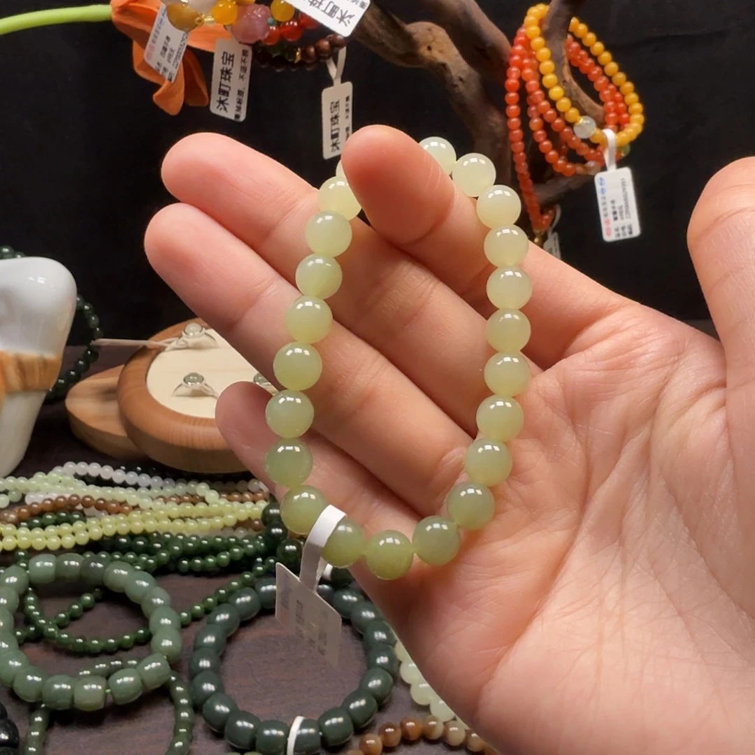 和田玉未镶嵌手串