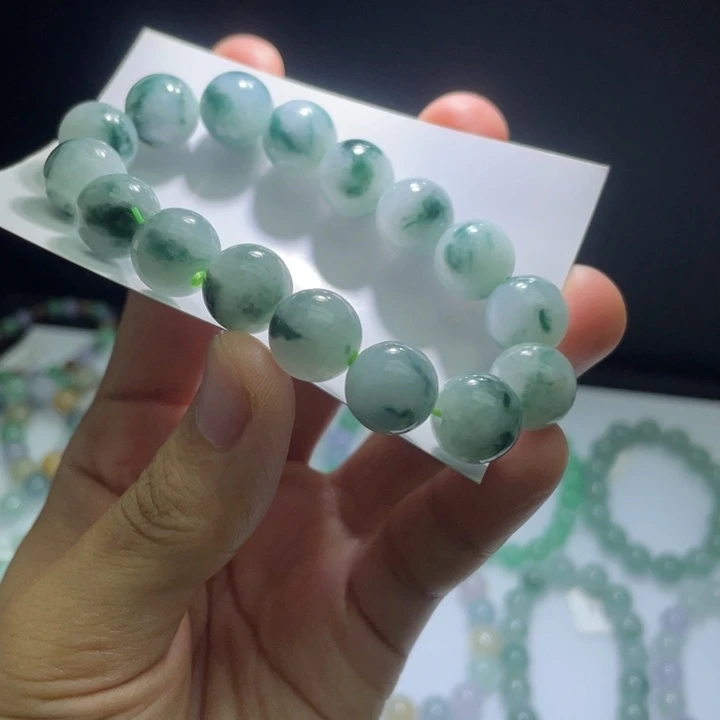 未镶嵌定制翡翠翡翠