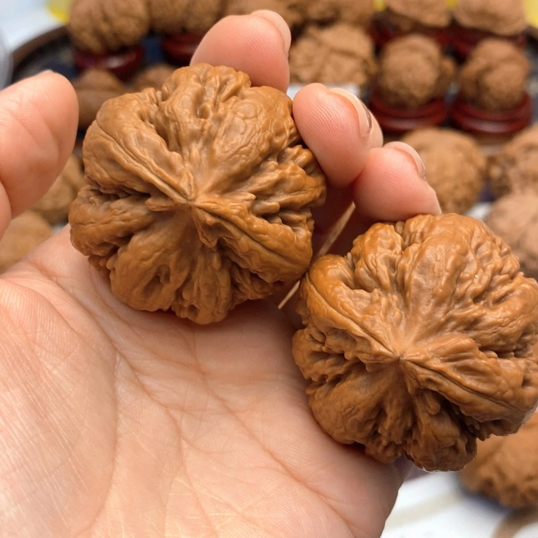 【闪购商品】文玩核桃吊坠清*水229号霸王龙