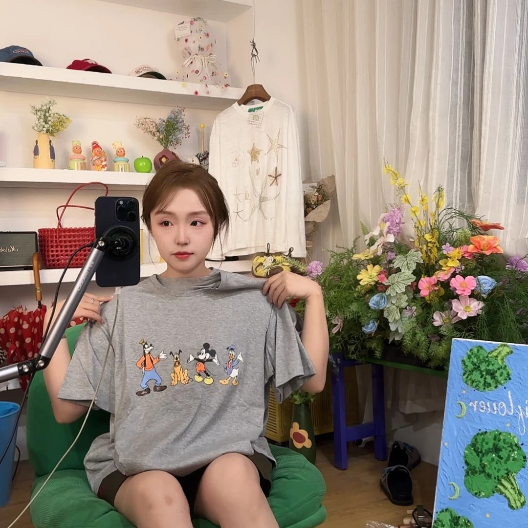 闪购女装短袖米奇135