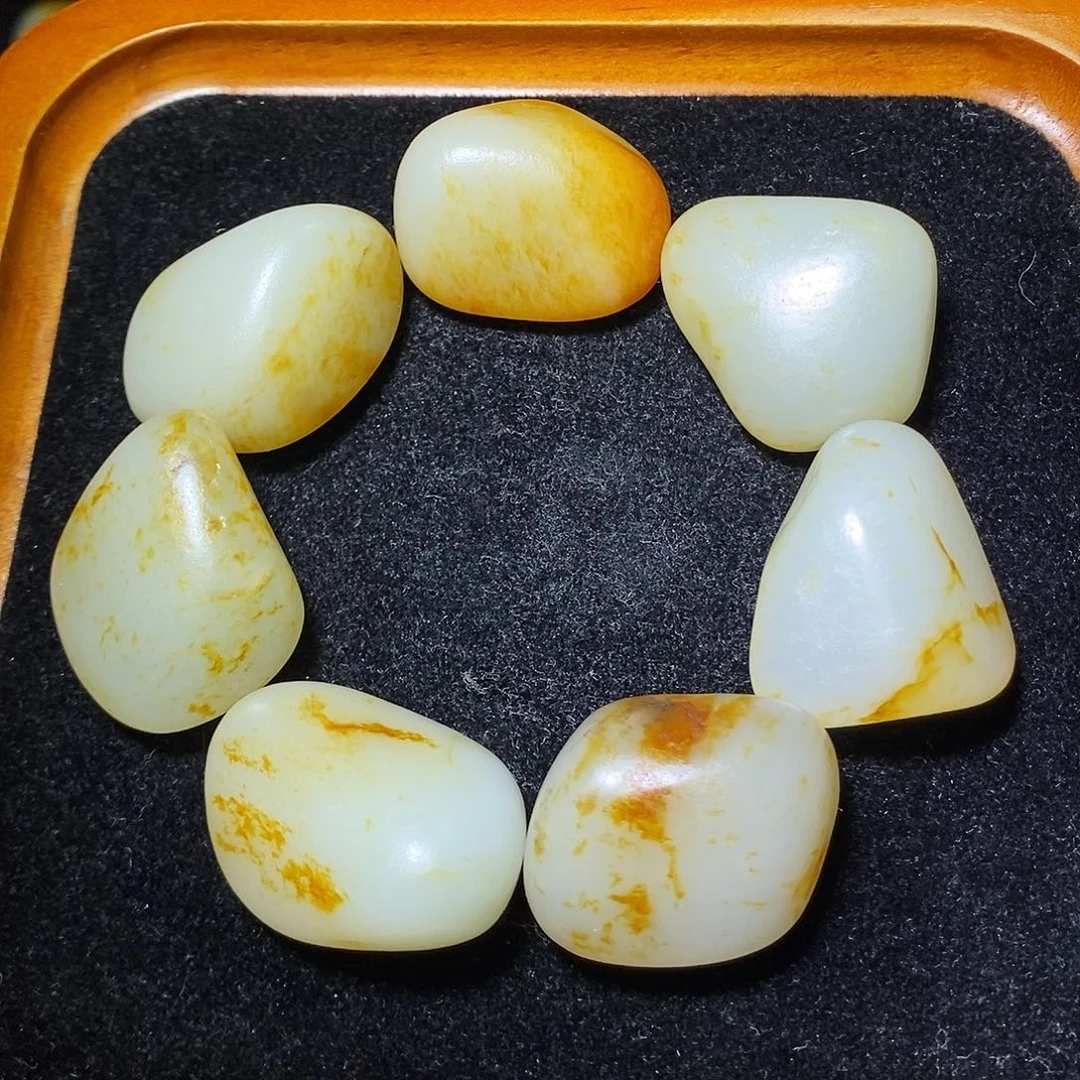 和田玉未镶嵌手链