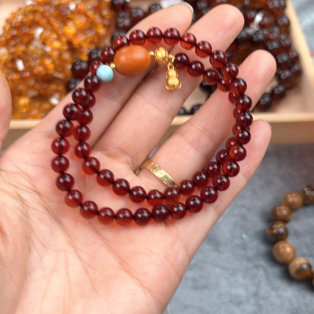 血珀未镶嵌珠宝奇石