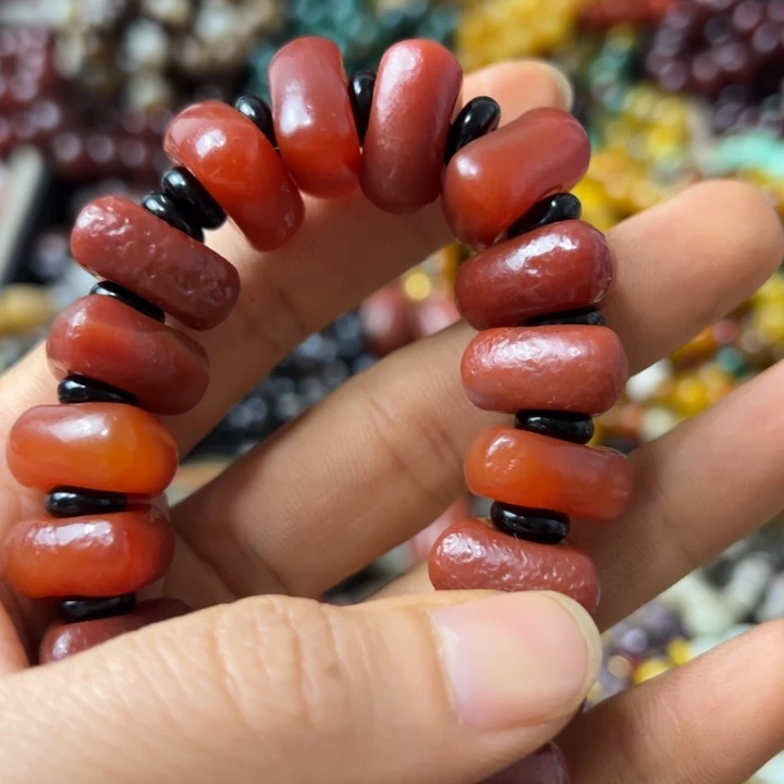 玛瑙/玉髓颈饰未镶嵌二*