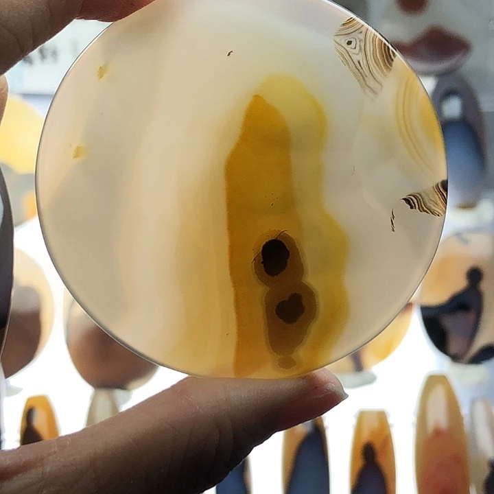 玛瑙/玉髓未镶嵌珠宝半成品90