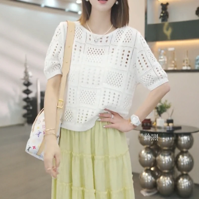 大码女装2025新款夏季五一出游出片穿搭镂空圆领宽松针织短袖T恤