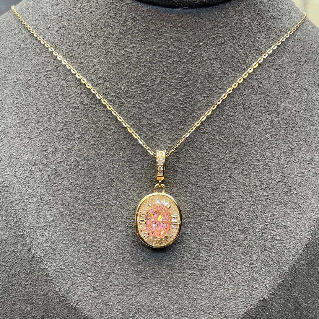 【Vivia】甄选 K枚粉T方椭圆项链2.0CT