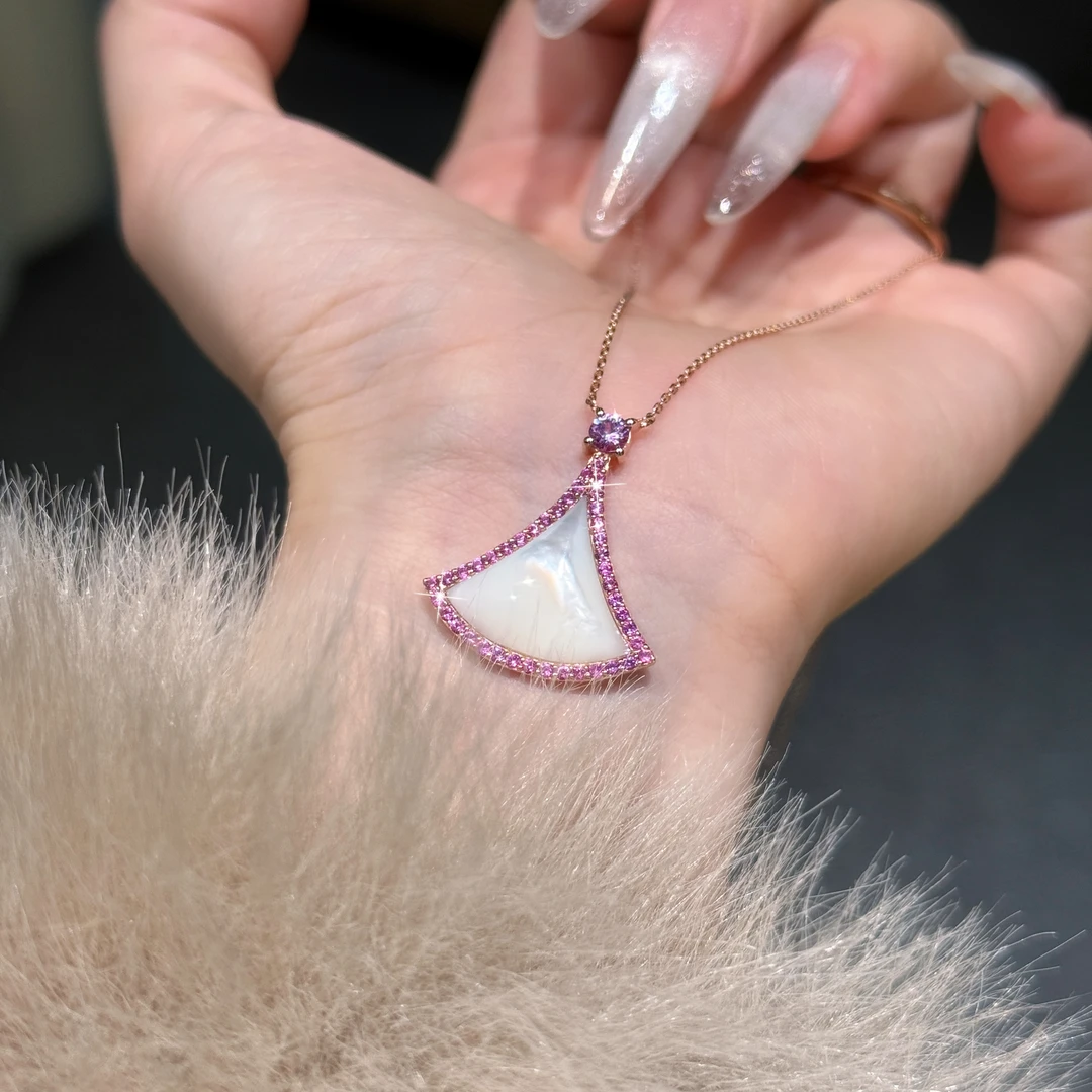 QANNA【大号彩色裙子】18K金贝母轻奢高级时尚情人节限定裙子项链AP